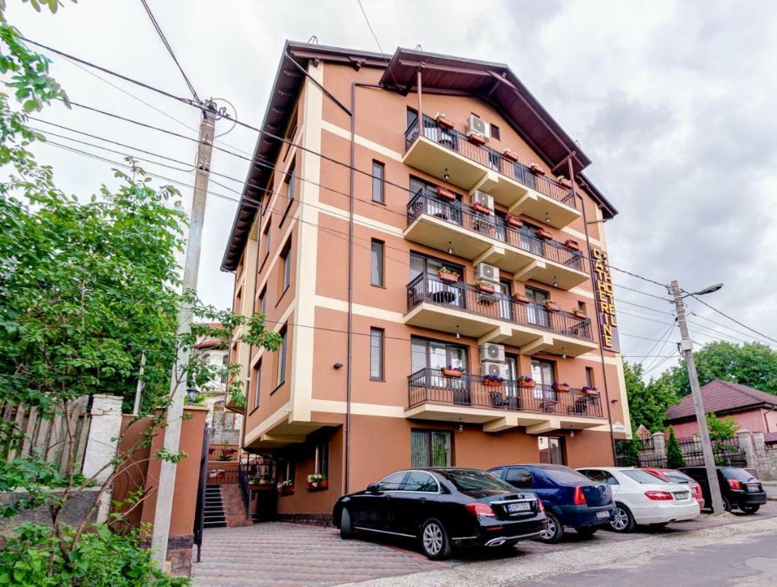 Catherine Hotel Кишинів Екстер'єр фото